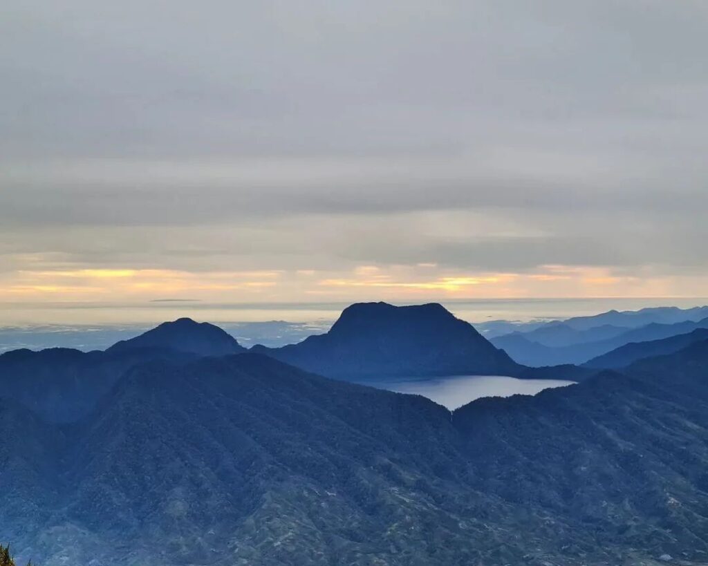 Danau Gunung Tujuh